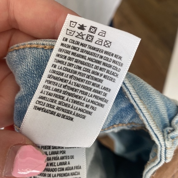 American Eagle | Faded Light Denim Shorts with Distressing | Excellent Condition - Picture 7 of 7